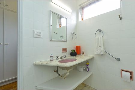 Apartamento à venda com 170m², 4 quartos e 1 vagaBanheiro Suíte