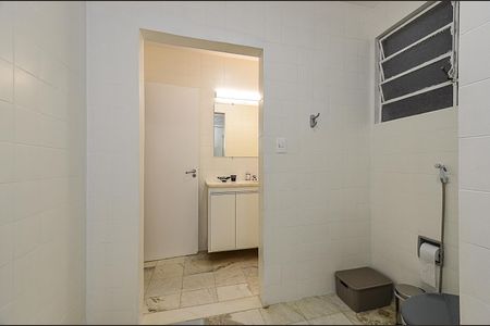 Apartamento à venda com 170m², 4 quartos e 1 vagaBanheiro Social