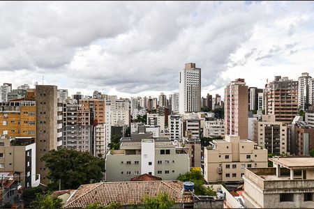 Apartamento à venda com 170m², 4 quartos e 1 vagaVista