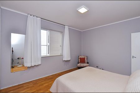 Apartamento à venda com 170m², 4 quartos e 1 vagaQuarto 1