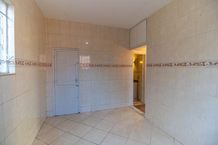 Casa para alugar com 95m², 2 quartos e sem vaga