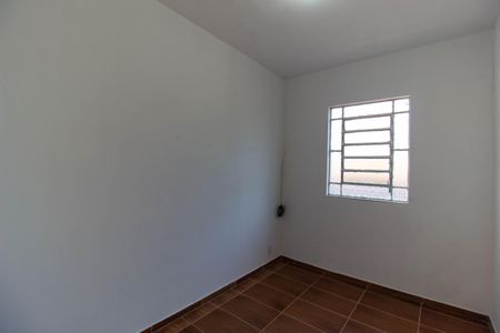Casa para alugar com 95m², 2 quartos e sem vaga