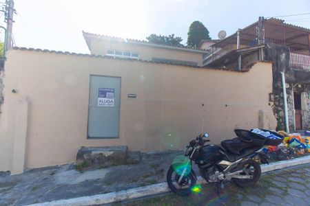Casa para alugar com 95m², 2 quartos e sem vaga