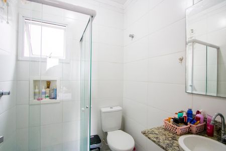 Apartamento para alugar com 102m², 2 quartos e 2 vagasBanheiro do quarto 1