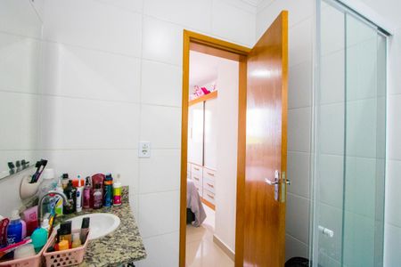 Apartamento para alugar com 102m², 2 quartos e 2 vagasBanheiro do quarto 1