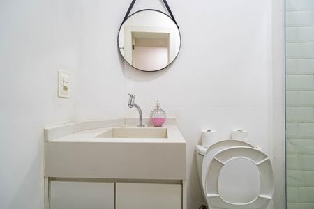 Apartamento para alugar com 32m², 1 quarto e sem vaga Apartamento para alugar com 32m², 1 quarto e sem vagaBanheiro