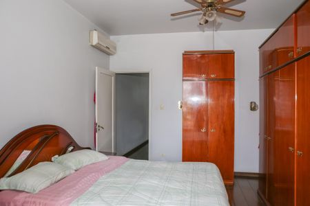 Casa à venda com 650m², 4 quartos e 4 vagasQuarto 1