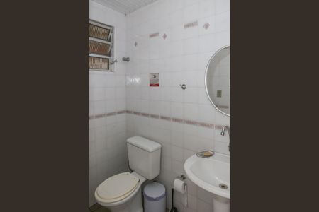 Casa à venda com 650m², 4 quartos e 4 vagasCasa 2 - Lavabo