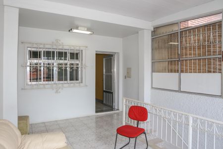Casa à venda com 650m², 4 quartos e 4 vagasCasa 2 - Entrada