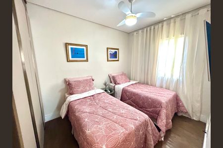 Apartamento à venda com 116m², 3 quartos e 1 vagaQuarto 2