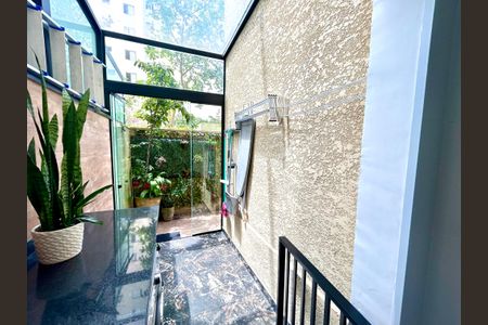 Apartamento à venda com 116m², 3 quartos e 1 vagaÁrea de Serviço