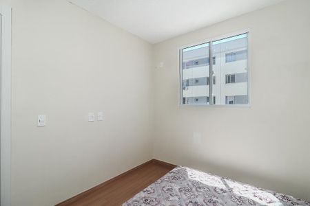 Quarto de apartamento para alugar com 2 quartos, 52m² em Santa Fé, Porto Alegre