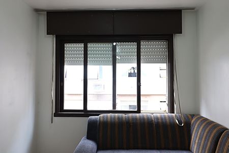 Janela da Sala de apartamento à venda com 2 quartos, 71m² em Petrópolis, Porto Alegre
