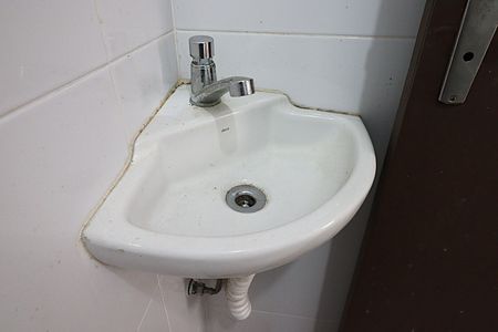 Apartamento à venda com 71m², 2 quartos e sem vagaBanheiro Auxiliar