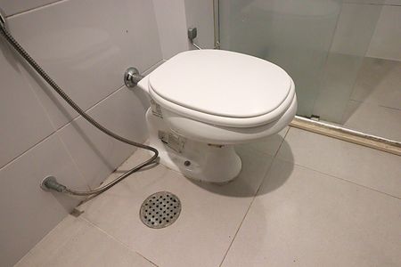 Apartamento à venda com 71m², 2 quartos e sem vagaBanheiro 