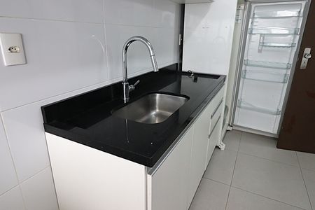 Apartamento à venda com 71m², 2 quartos e sem vagaCozinha