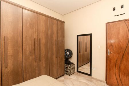 Casa para alugar com 100m², 2 quartos e 1 vagaQuarto 1