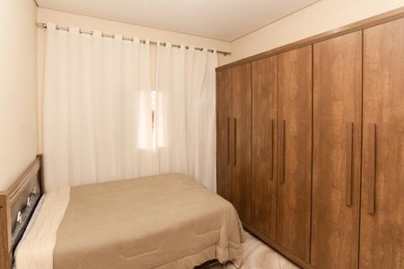 Casa para alugar com 100m², 2 quartos e 1 vagaQuarto 1