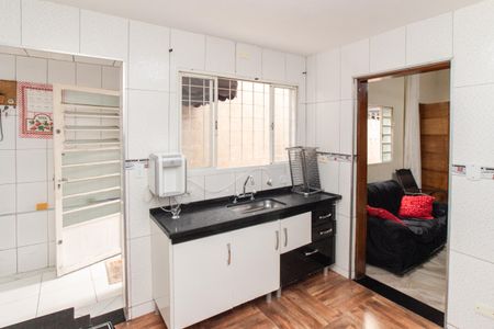 Casa para alugar com 100m², 2 quartos e 1 vagaCozinha