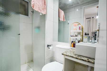 Apartamento à venda com 70m², 3 quartos e 1 vaga Apartamento à venda com 70m², 3 quartos e 1 vagaBanheiro da Suíte
