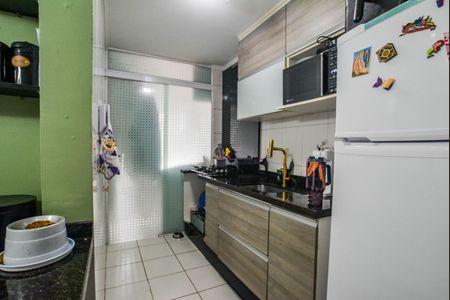 Apartamento à venda com 70m², 3 quartos e 1 vaga Apartamento à venda com 70m², 3 quartos e 1 vagaCozinha e Área de Serviço