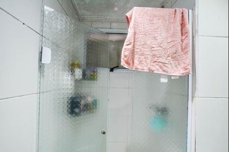 Apartamento à venda com 70m², 3 quartos e 1 vaga Apartamento à venda com 70m², 3 quartos e 1 vagaBanheiro da Suíte