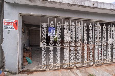 Casa para alugar com 170m², 4 quartos e 1 vagaFachada