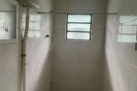 Banheiro de apartamento para alugar com 1 quarto, 54m² em Parque Lafaiete, Duque de Caxias