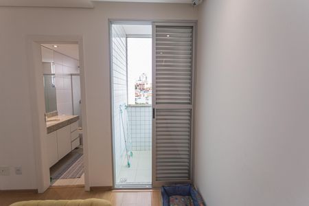 Apartamento à venda com 146m², 3 quartos e 4 vagas Apartamento à venda com 146m², 3 quartos e 4 vagasVaranda da Suíte 1