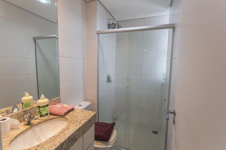Apartamento à venda com 146m², 3 quartos e 4 vagas Apartamento à venda com 146m², 3 quartos e 4 vagasBanheiro Social