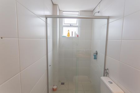 Apartamento à venda com 146m², 3 quartos e 4 vagas Apartamento à venda com 146m², 3 quartos e 4 vagasBanheiro da Suíte 2