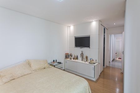 Apartamento à venda com 146m², 3 quartos e 4 vagas Apartamento à venda com 146m², 3 quartos e 4 vagasSuíte 1