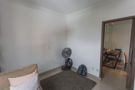 Apartamento à venda com 146m², 3 quartos e 4 vagas Apartamento à venda com 146m², 3 quartos e 4 vagasSala 2