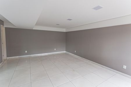 Apartamento à venda com 146m², 3 quartos e 4 vagas Apartamento à venda com 146m², 3 quartos e 4 vagasÁrea Comum