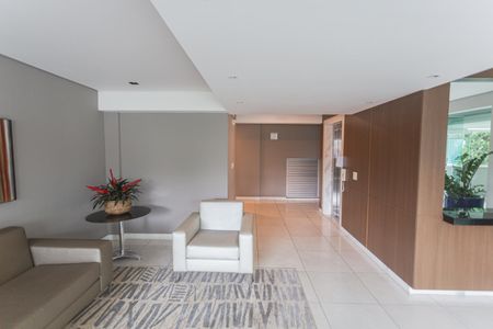 Apartamento à venda com 146m², 3 quartos e 4 vagas Apartamento à venda com 146m², 3 quartos e 4 vagasHall de entrada