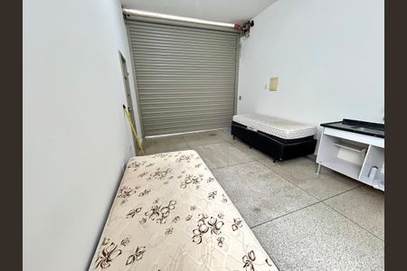 Quarto  de kitnet/studio para alugar com 1 quarto, 25m² em Jardim Arapongas, Guarulhos