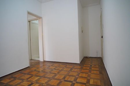 Sala de apartamento para alugar com 1 quarto, 40m² em Bom Jesus, Porto Alegre