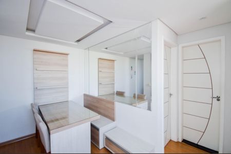 Sala de apartamento para alugar com 2 quartos, 45m² em Gopouva, Guarulhos