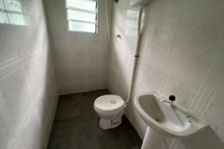 Apartamento para alugar com 41m², 1 quarto e sem vagaBanheiro
