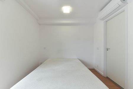 Studio para alugar com 25m², 1 quarto e sem vagaQuarto