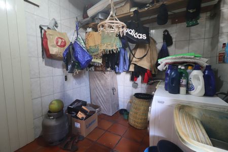 Casa à venda com 182m², 4 quartos e 2 vagasdispensa