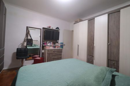 Casa à venda com 182m², 4 quartos e 2 vagasQuarto 1 