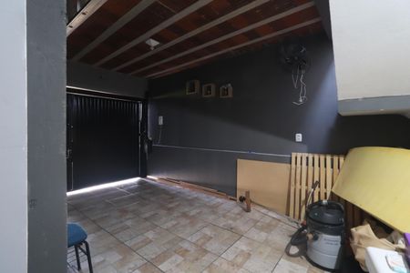 Casa à venda com 182m², 4 quartos e 2 vagasGaragem