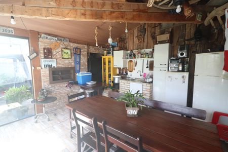 Casa à venda com 182m², 4 quartos e 2 vagasÁrea comum - Salão de festas