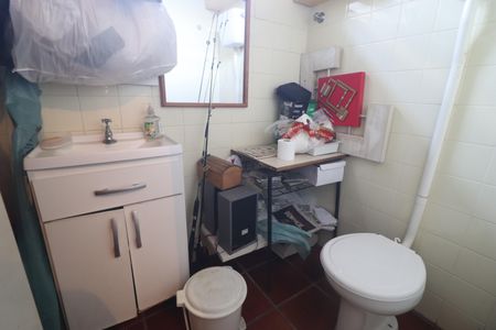 Casa à venda com 182m², 4 quartos e 2 vagasdispensa