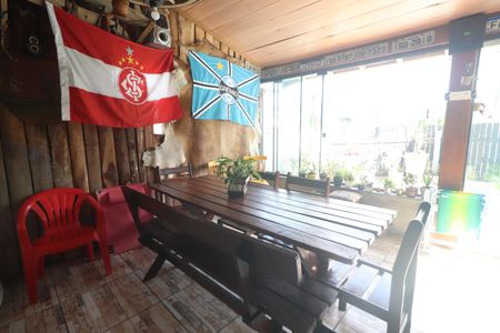 Casa à venda com 182m², 4 quartos e 2 vagasÁrea comum - Salão de festas