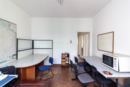 Casa para alugar com 110m², 2 quartos e 4 vagasSala