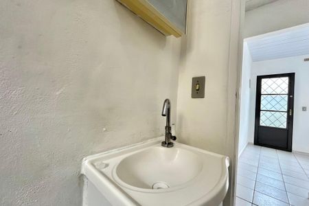 Apartamento para alugar com 38m², 1 quarto e sem vagaBanheiro