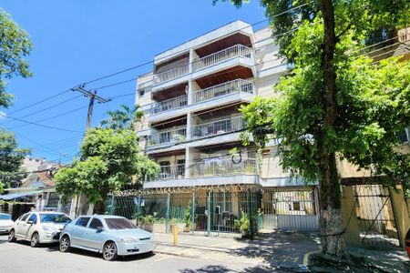 Apartamento para alugar com 70m², 2 quartos e 1 vaga Apartamento para alugar com 70m², 2 quartos e 1 vagaFachada do Condomínio