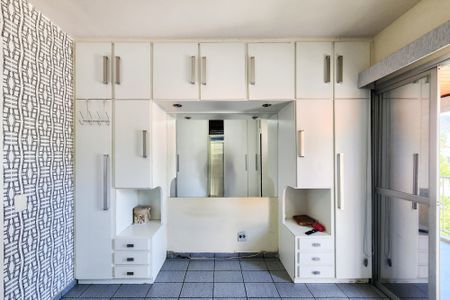 Apartamento para alugar com 70m², 2 quartos e 1 vaga Apartamento para alugar com 70m², 2 quartos e 1 vagaSuíte